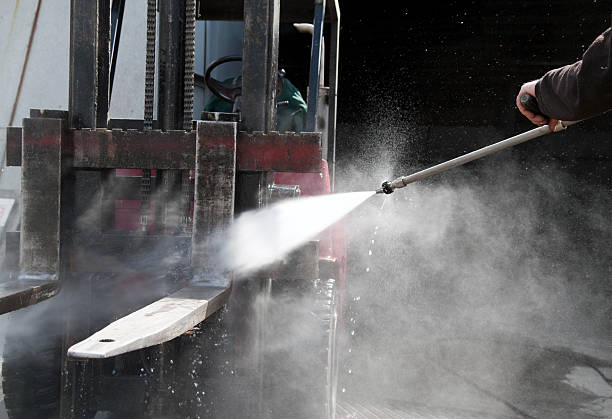 Best Deck Cleaning Services  in Moose Lake, MN